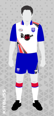 Rushden and Diamonds 1998-99 home