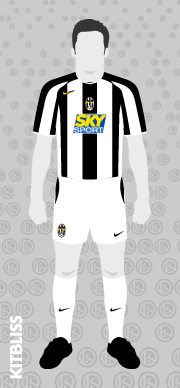 Juventus 2004-05 home