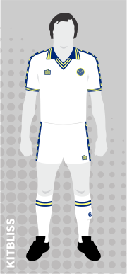 Leeds United 1976-77 home variation